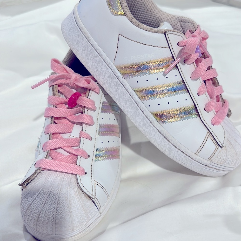 ADIDAS KIDS SUPERSTAR SNEAKERS SIZE 1 1/2 - Picture 2 of 12